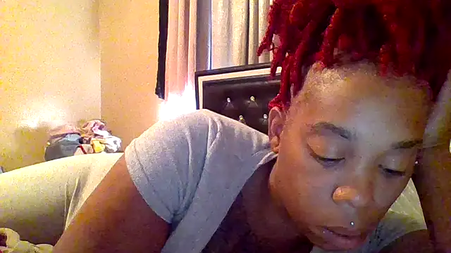 Snapshot of BoujieDee chatting on July 2026 12:15:02 PM BoujieDee online show from July 2026 12:15:02 PM