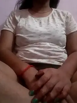 TRISHA0404 online show from June 2026 08:17:01 AM