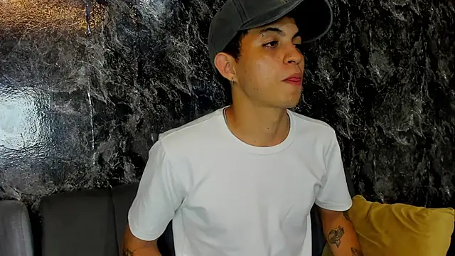 cameron lux77 online show from July 2026 03:38:01 AM