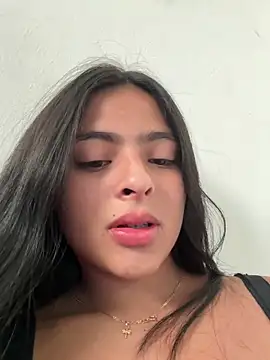 canelareina online show from June 2026 08:10:02 PM