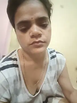 Snapshot of Anu_8 chatting on August 2026 05:40:01 AM Anu 8 online show from August 2026 05:40:01 AM