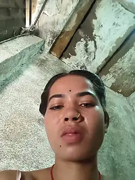 Snapshot of Kashish_love-143 chatting on June 2026 01:58:02 AM Kashish love-143 online show from June 2026 01:58:02 AM