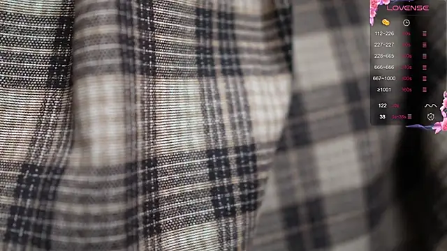 Snapshot of IMNOTSHYBABY chatting on July 2026 04:04:02 AM IMNOTSHYBABY online show from July 2026 04:04:02 AM