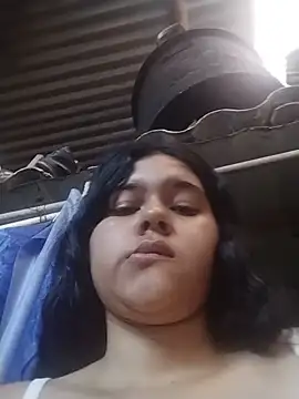Snapshot of Lila_Phone chatting on June 2026 10:08:02 PM Lila Phone online show from June 2026 10:08:02 PM