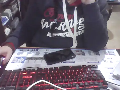 Snapshot of lucyladybug chatting on June 2026 10:17:02 AM lucyladybug online show from June 2026 10:17:02 AM