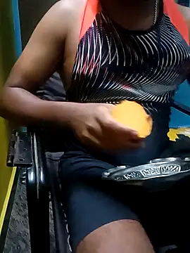 Snapshot of Lawrencedlkk007 chatting on February 2025 12:52:02 PM Lawrencedlkk007 online show from February 2025 12:52:02 PM