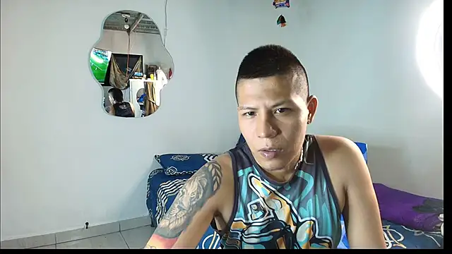 Snapshot of ihan_hot chatting on June 2026 04:35:01 AM ihan hot online show from June 2026 04:35:01 AM