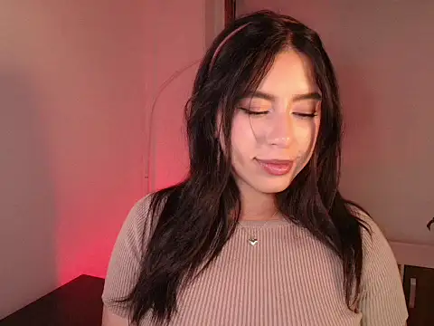 Snapshot of Isa_vargas_ chatting on July 2026 12:35:01 AM Isa vargas online show from July 2026 12:35:01 AM