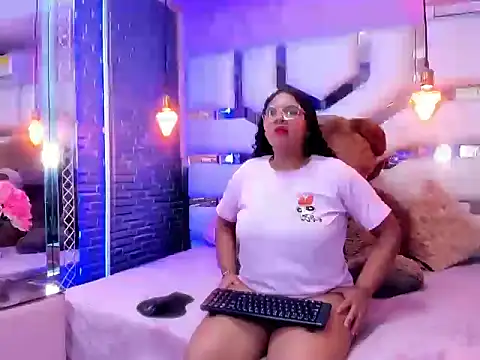 AshelyJenner online show from June 2026 01:20:02 PM