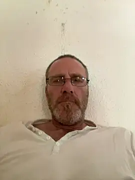 Snapshot of Greg0ri73 chatting on July 2026 02:46:01 PM Greg0ri73 online show from July 2026 02:46:01 PM