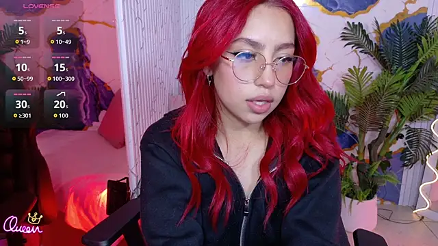 Snapshot of AYLE_TAY chatting on June 2026 05:19:02 AM AYLE TAY online show from June 2026 05:19:02 AM