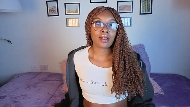 Snapshot of Victoria-Jacksonn chatting on July 2026 11:48:01 PM Victoria-Jacksonn online show from July 2026 11:48:01 PM