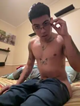liam colton online show from June 2026 01:25:01 AM