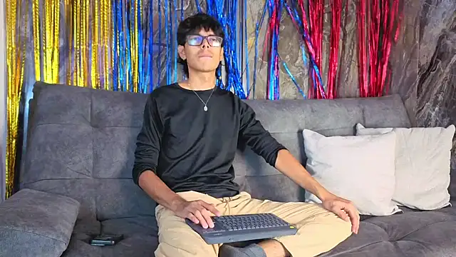 Noha King online show from June 2026 01:37:02 PM