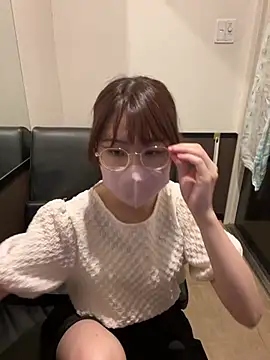 Snapshot of Sakura_Mochi38 chatting on August 2026 03:04:02 PM Sakura Mochi38 online show from August 2026 03:04:02 PM