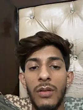 Snapshot of ronnnnn718 chatting on July 2026 01:13:02 PM ronnnnn718 online show from July 2026 01:13:02 PM