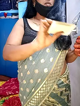 Snapshot of tamil_sarah chatting on July 2026 07:12:01 AM tamil sarah online show from July 2026 07:12:01 AM