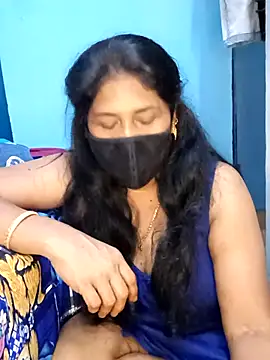 Snapshot of tamil_sarah chatting on July 2026 06:13:02 PM tamil sarah online show from July 2026 06:13:02 PM
