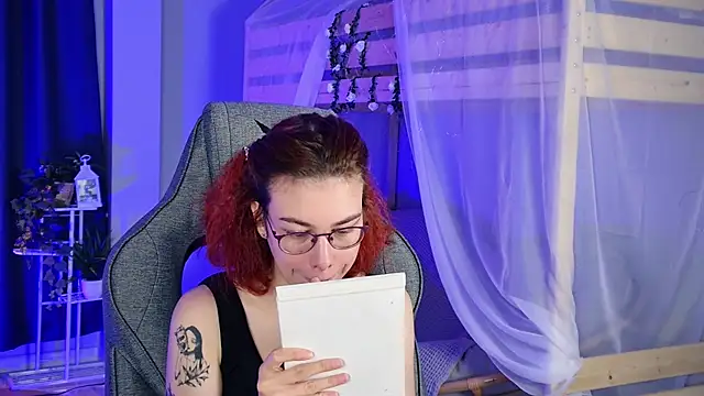 SeraphineDuskryn online show from August 2026 08:33:01 PM