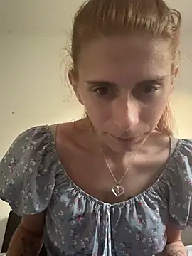 Snapshot of CherryBellaa chatting on June 2026 07:13:01 PM CherryBellaa online show from June 2026 07:13:01 PM