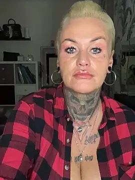 InkedMissLaBaehm online show from July 2026 10:57:02 PM