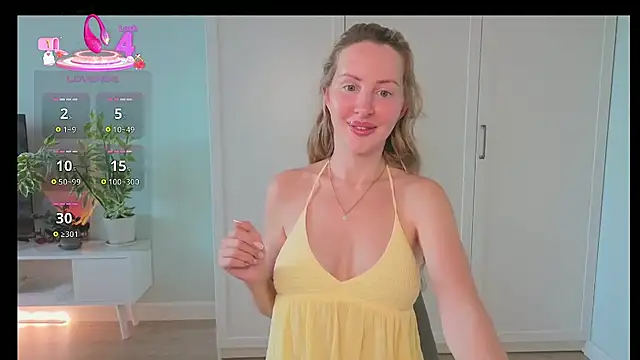 Snapshot of Sensual_orchid17 chatting on July 2026 09:56:01 AM Sensual orchid17 online show from July 2026 09:56:01 AM