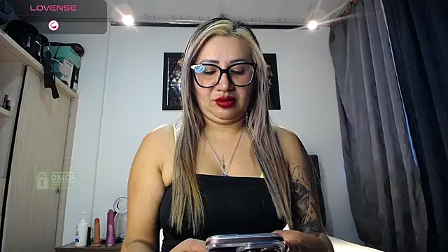 Snapshot of Im_Shantal69 chatting on June 2026 11:07:01 PM Im Shantal69 online show from June 2026 11:07:01 PM