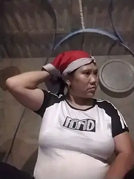 Chily-yy online show from June 2026 03:54:01 PM