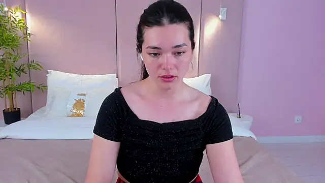 Snapshot of MaddieMeyer chatting on July 2026 06:47:02 AM MaddieMeyer online show from July 2026 06:47:02 AM