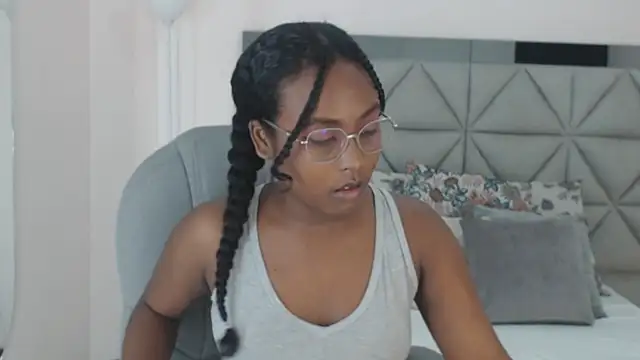 Snapshot of lily_mendoza chatting on July 2026 08:26:01 PM lily mendoza online show from July 2026 08:26:01 PM
