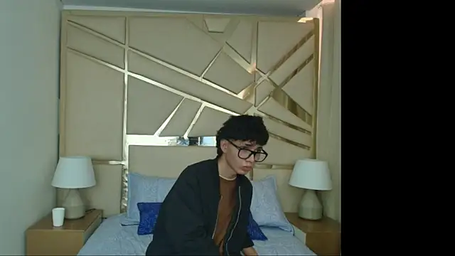 big andres69 online show from June 2026 03:47:01 PM