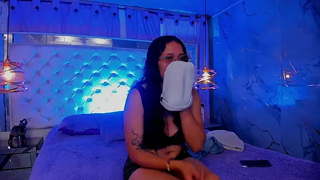 Snapshot of Tifanny-Val chatting on July 2026 12:52:02 PM Tifanny-Val online show from July 2026 12:52:02 PM