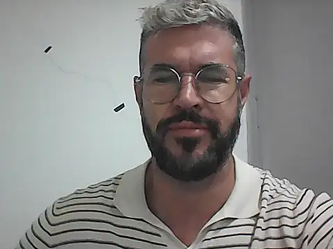 Snapshot of mrbighairychest chatting on June 2026 03:27:01 PM mrbighairychest online show from June 2026 03:27:01 PM