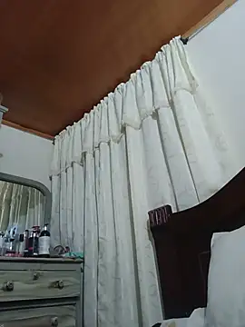 Emilif  online show from August 2026 12:46:02 AM