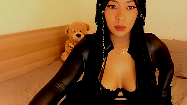 NicolePasqualott online show from October 2025 07:58:02 PM