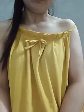 Snapshot of camri-zz chatting on June 2026 10:47:02 PM camri-zz online show from June 2026 10:47:02 PM