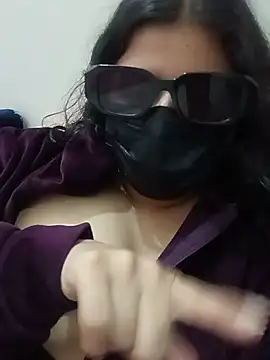 Snapshot of little_kitty67 chatting on July 2026 09:16:01 PM little kitty67 online show from July 2026 09:16:01 PM