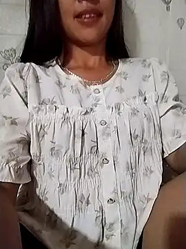 Snapshot of Helen-nn chatting on July 2026 11:50:02 AM Helen-nn online show from July 2026 11:50:02 AM