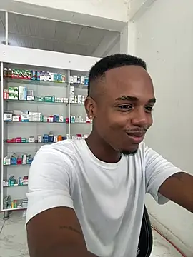 Snapshot of dereck_jay- chatting on July 2026 01:48:01 PM dereck jay- online show from July 2026 01:48:01 PM