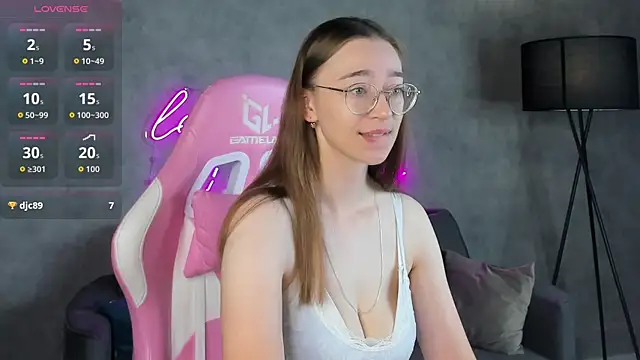 Lucy Green online show from July 2026 12:57:01 AM
