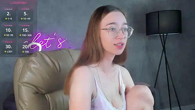 Lucy Green online show from July 2026 12:53:02 AM