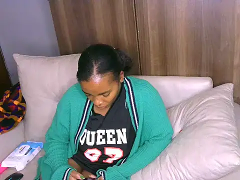 Snapshot of Bustycece chatting on August 2026 01:03:01 PM Bustycece online show from August 2026 01:03:01 PM