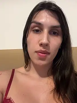Snapshot of violetfss chatting on June 2026 04:15:02 AM violetfss online show from June 2026 04:15:02 AM