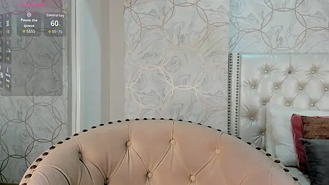 britanny 77 online show from August 2026 07:38:02 PM