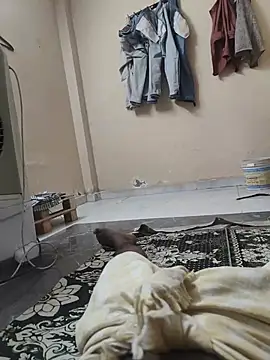 Snapshot of kamamadhuuu chatting on July 2026 05:45:02 AM kamamadhuuu online show from July 2026 05:45:02 AM