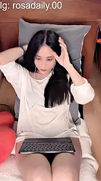 Rosane00 online show from July 2026 03:23:02 PM