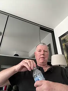 Snapshot of cumboy chatting on May 2026 12:00:02 PM cumboy online show from May 2026 12:00:02 PM