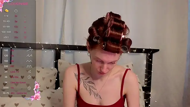 Snapshot of Jolie_Tox chatting on June 2026 10:15:01 AM Jolie Tox online show from June 2026 10:15:01 AM