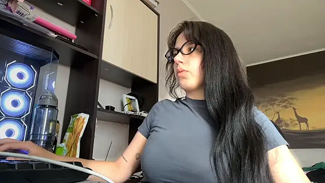 Secret Vanilla  online show from July 2026 12:33:01 PM