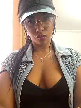 Snapshot of sophiagomezx chatting on July 2026 07:41:01 PM sophiagomezx online show from July 2026 07:41:01 PM